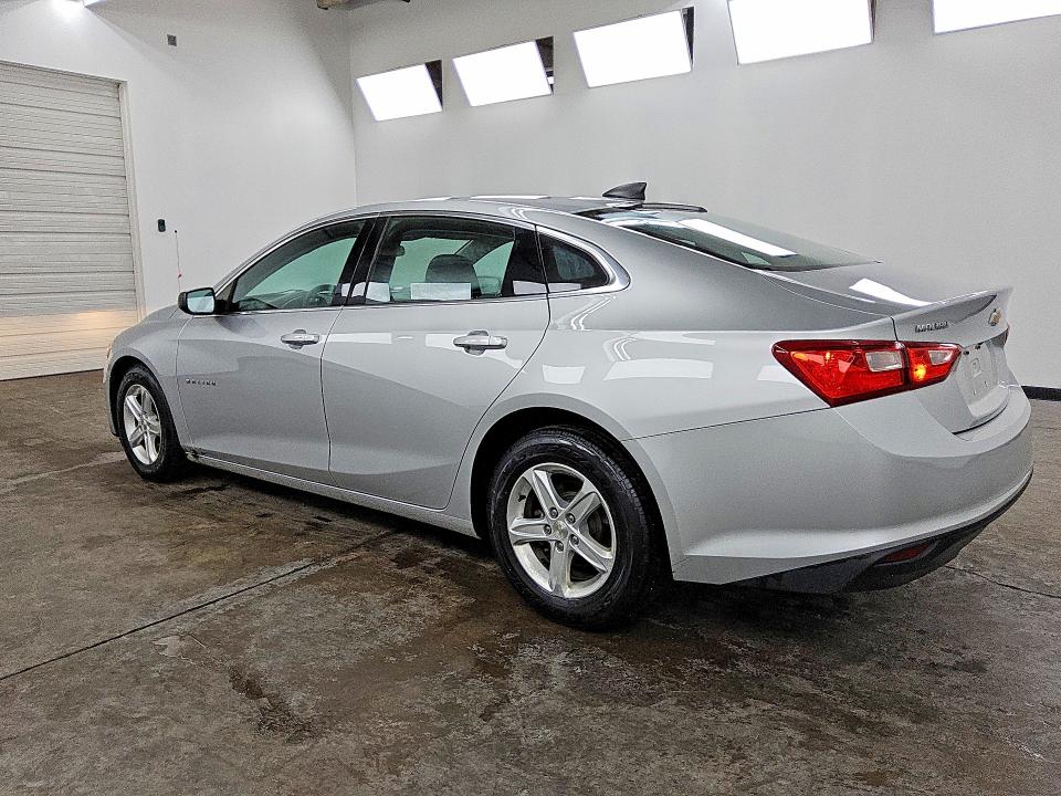Продажа на аукционе авто 2020 Chevrolet Malibu, vin: 1G1ZC5ST4LF082585, номер лота: 62273366