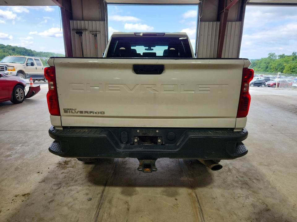 62943906 :رقم المزاد ، 1GC4YLE7XLF110346 vin ، 2020 Chevrolet Silverado مزاد بيع
