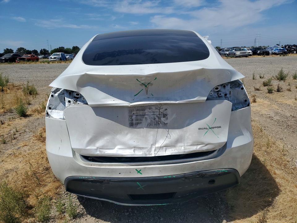 2023 Tesla Model Y მანქანა იყიდება აუქციონზე, vin: 7SAYGDEE8PF690878, აუქციონის ნომერი: 59272336