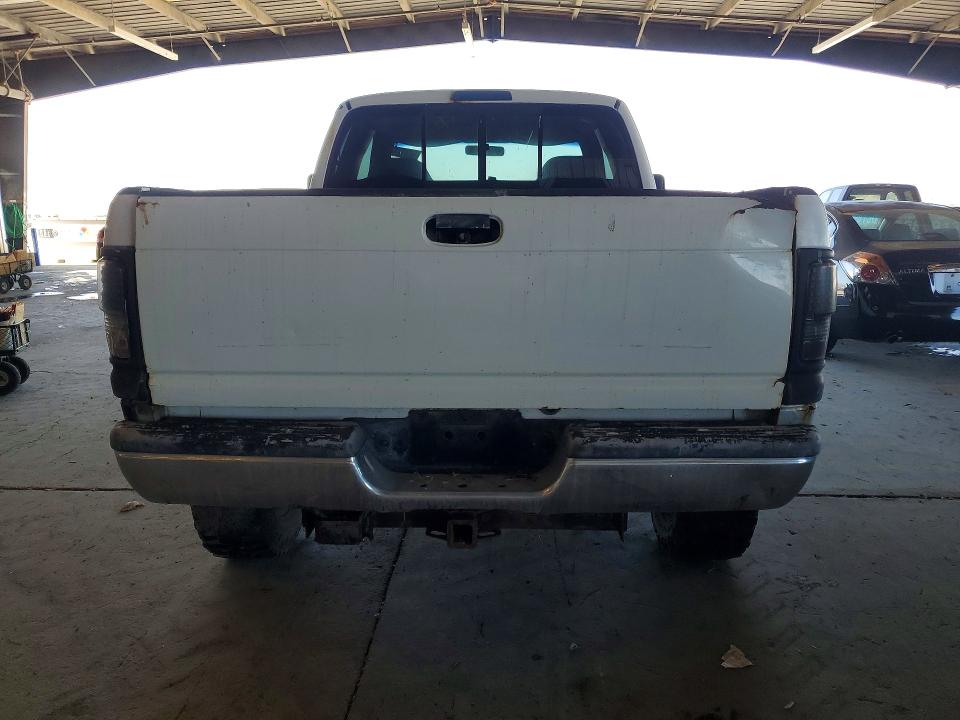 2001 Dodge Ram 2500 მანქანა იყიდება აუქციონზე, vin: 1B7KF23W41J601572, აუქციონის ნომერი: 62717136