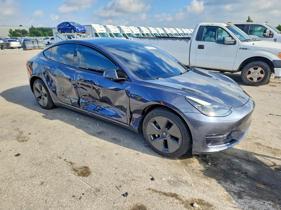 61616146 :رقم المزاد ، 5YJ3E1EA6MF096195 vin ، 2021 Tesla Model 3 مزاد بيع