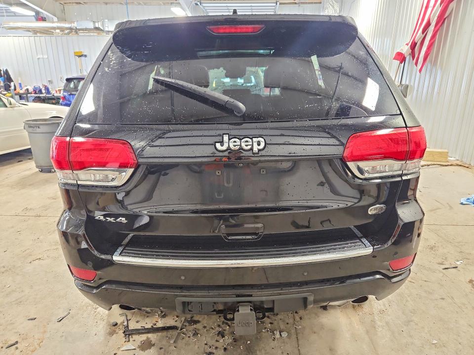60397906 :رقم المزاد ، 1C4RJFCG3JC221043 vin ، 2018 Jeep Grand Cherokee مزاد بيع