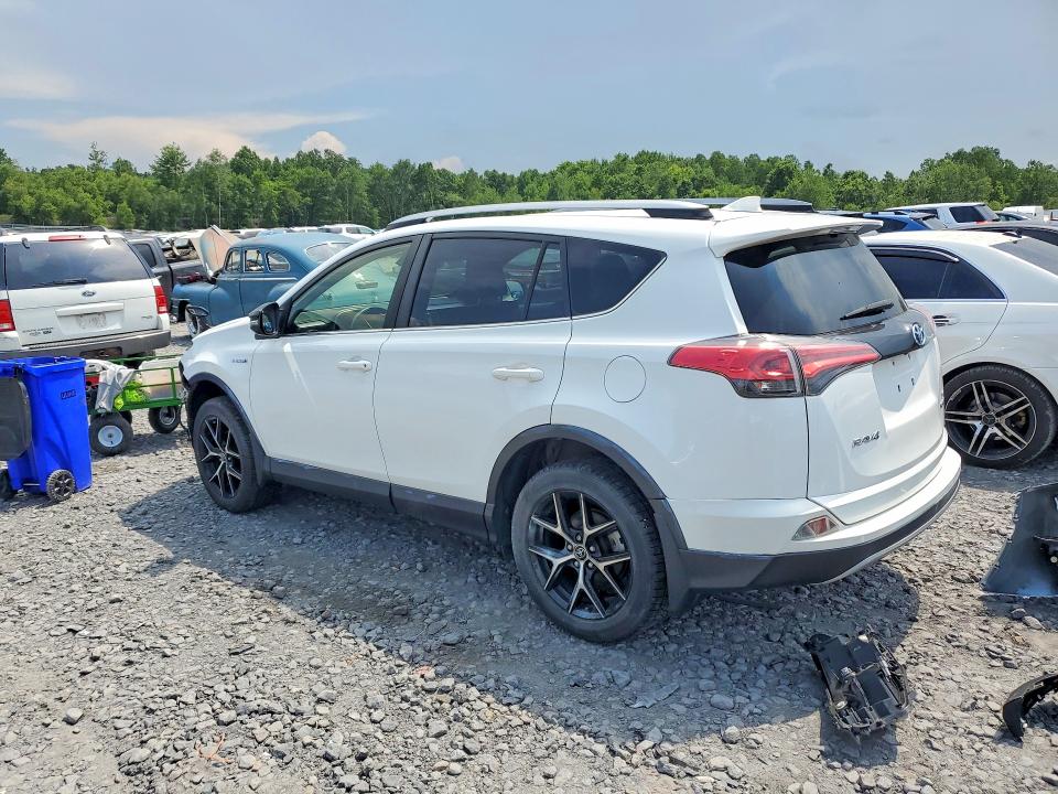 58930446 :رقم المزاد ، JTMJJREV6JD158413 vin ، 2018 Toyota Rav4 Hv مزاد بيع