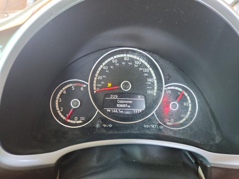 60271386 :رقم المزاد ، 3VWJL7AT2DM692789 vin ، 2013 Volkswagen Beetle مزاد بيع