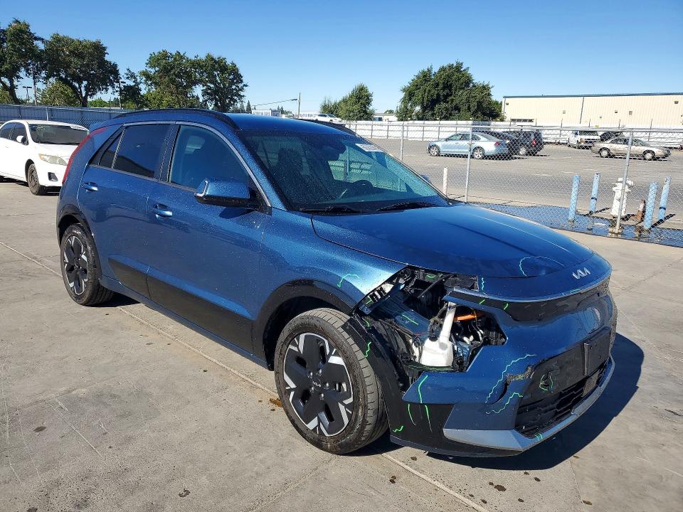 59896626 :رقم المزاد ، KNDCR3L19P5036419 vin ، 2023 Kia Niro مزاد بيع