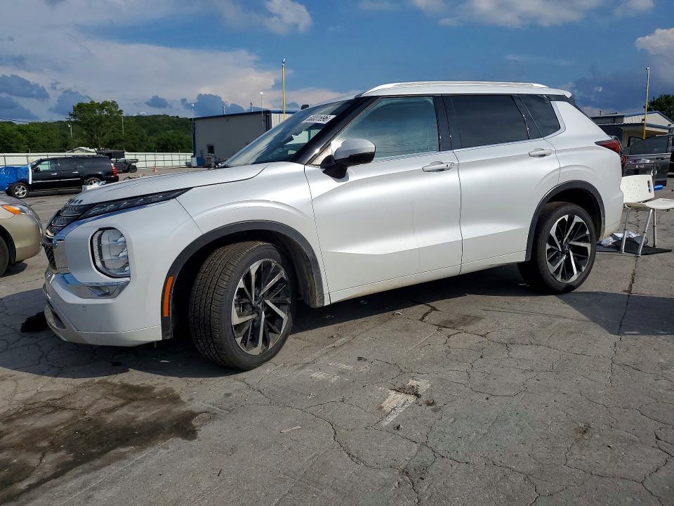 2024 Mitsubishi Outlander მანქანა იყიდება აუქციონზე, vin: JA4J3WA87RZ005413, აუქციონის ნომერი: 60031896