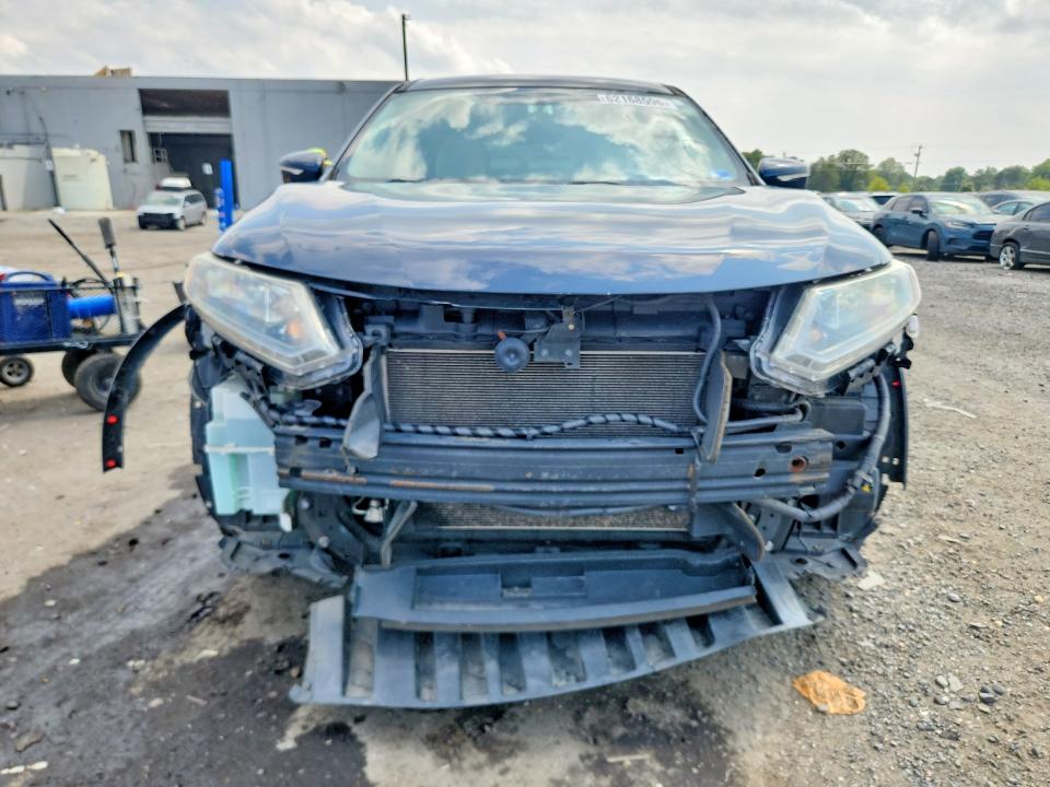 Продаж на аукціоні авто 2015 Nissan Rogue, vin: 5N1AT2MK9FC925673, номер лоту: 62168596