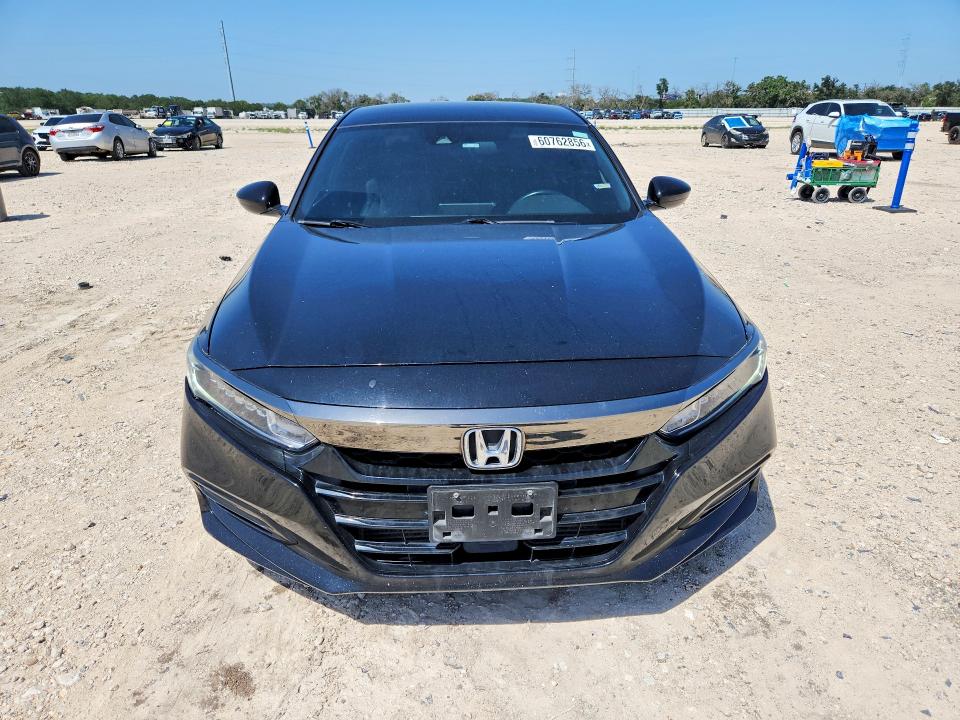 2018 Honda Accord მანქანა იყიდება აუქციონზე, vin: 1HGCV1F34JA223872, აუქციონის ნომერი: 60762856
