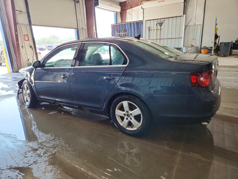 Продаж на аукціоні авто 2008 Volkswagen Jetta, vin: 3VWRM71K88M105251, номер лоту: 60715706