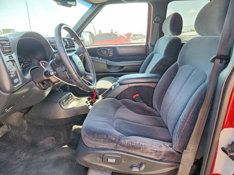 63428086 :رقم المزاد ، 1GNDT13W7Y2385532 vin ، 2000 Chevrolet Blazer مزاد بيع