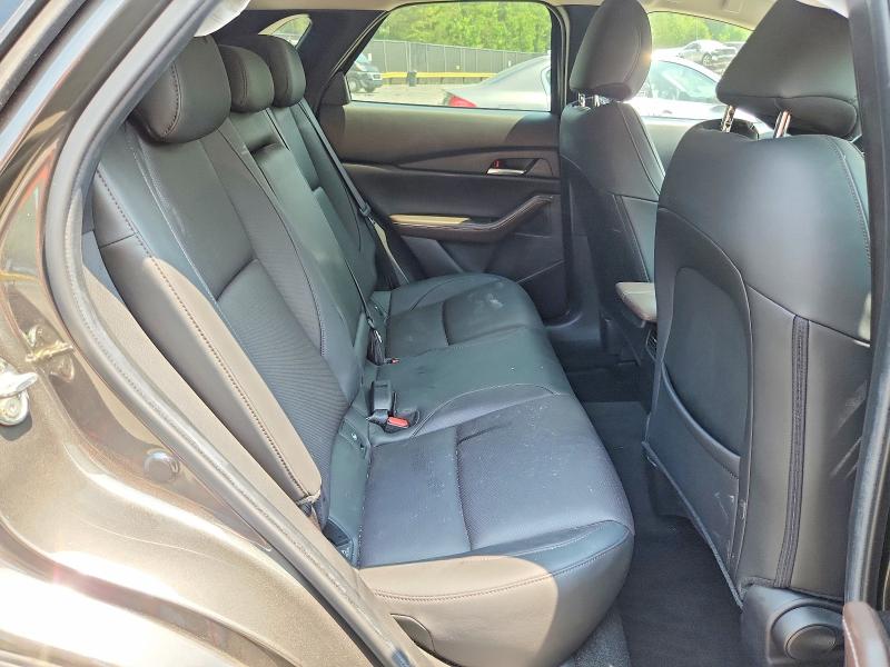 60996386 :رقم المزاد ، 3MVDMBDL1MM266232 vin ، 2021 Mazda Cx-30 مزاد بيع