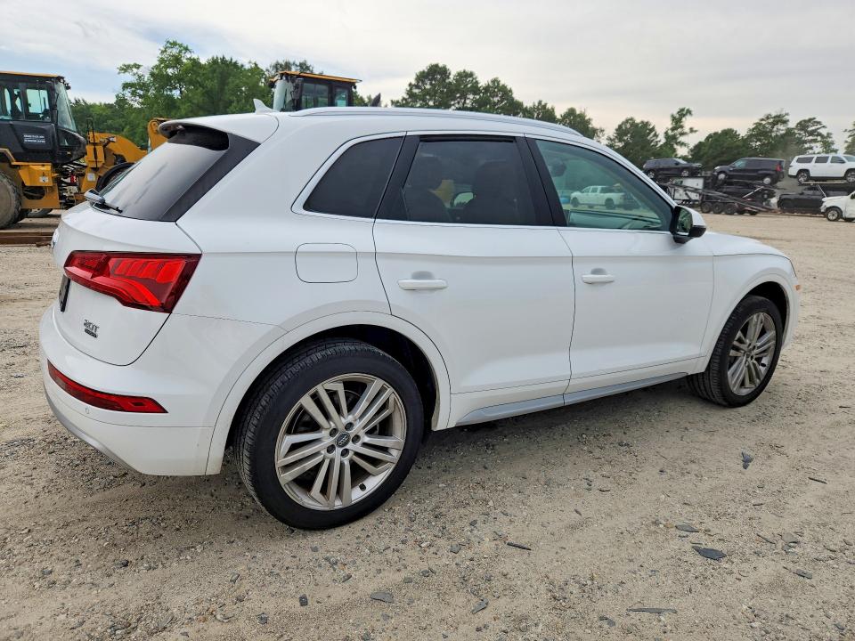 61978536 :رقم المزاد ، WA1CNAFY1J2072472 vin ، 2018 Audi Q5 مزاد بيع