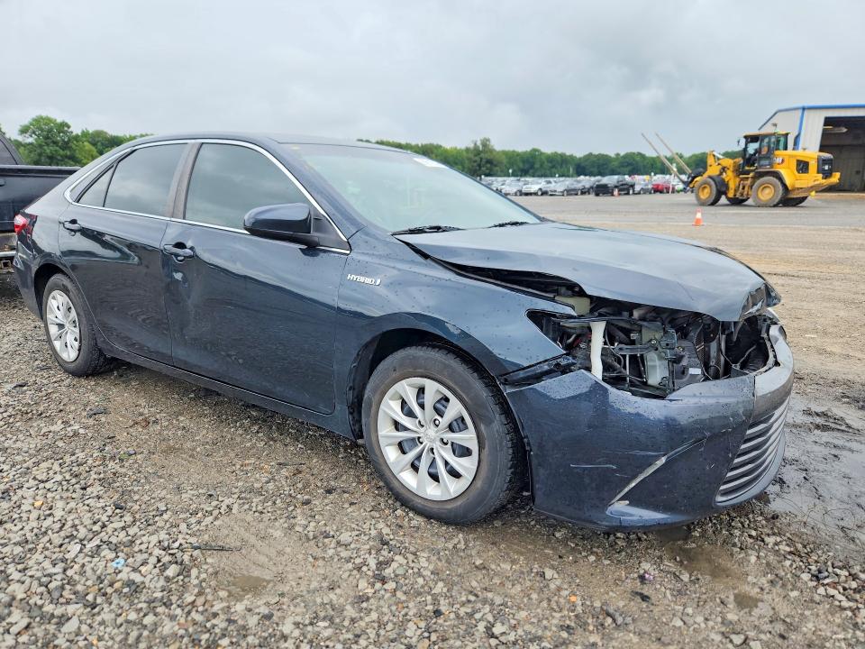 2015 Toyota Camry Hybrid მანქანა იყიდება აუქციონზე, vin: 4T1BD1FK9FU145675, აუქციონის ნომერი: 60812336