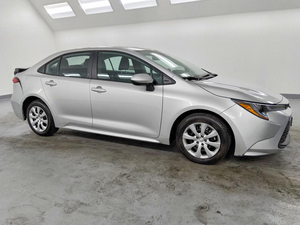 60273826 :رقم المزاد ، 5YFB4MDE8TP458616 vin ، 2026 Toyota Corolla مزاد بيع