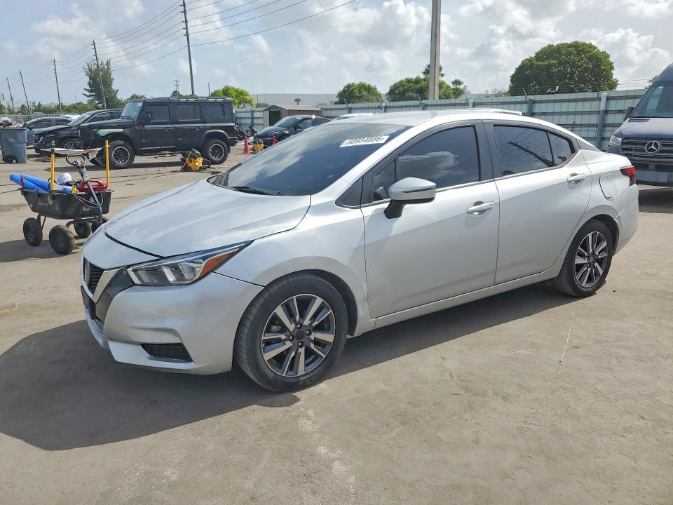 2020 Nissan Versa მანქანა იყიდება აუქციონზე, vin: 3N1CN8EV9LL808178, აუქციონის ნომერი: 60954886