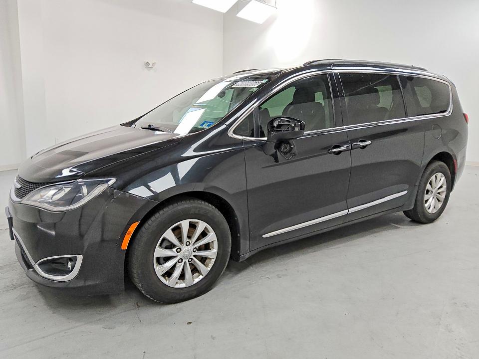 Aukcja sprzedaży 2017 Chrysler Pacifica, vin: 2C4RC1BG5HR535325, numer aukcji: 60809056