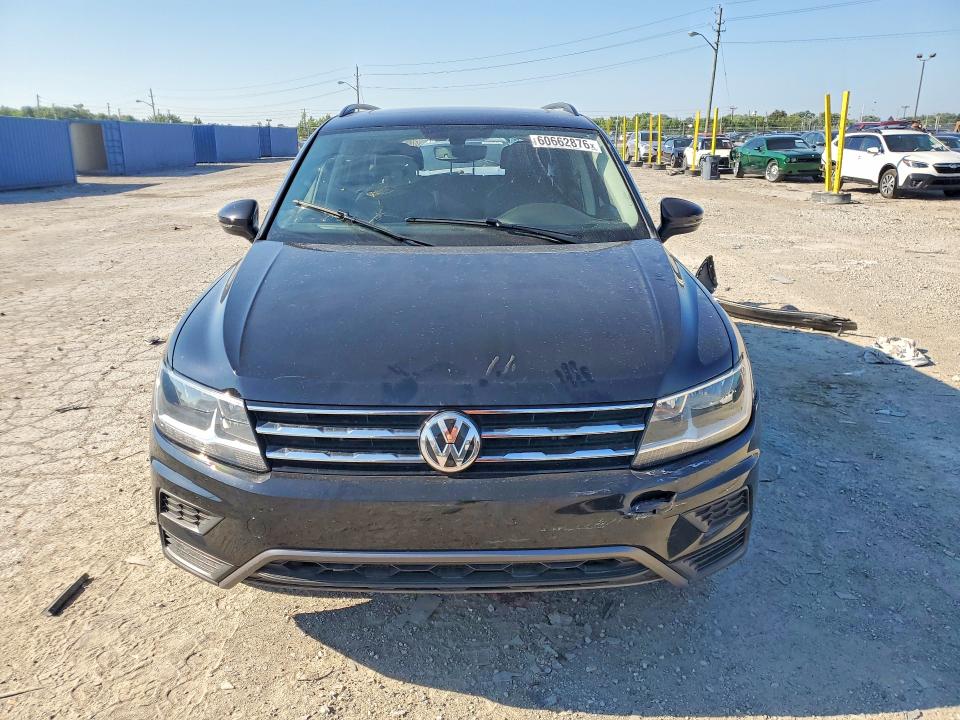 Продажа на аукционе авто 2021 Volkswagen Tiguan, vin: 3VV2B7AXXMM158597, номер лота: 60662876