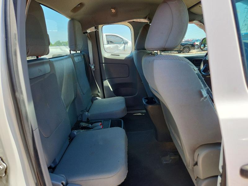 61166566 :رقم المزاد ، 5TFTX4CN4FX050519 vin ، 2015 Toyota Tacoma مزاد بيع
