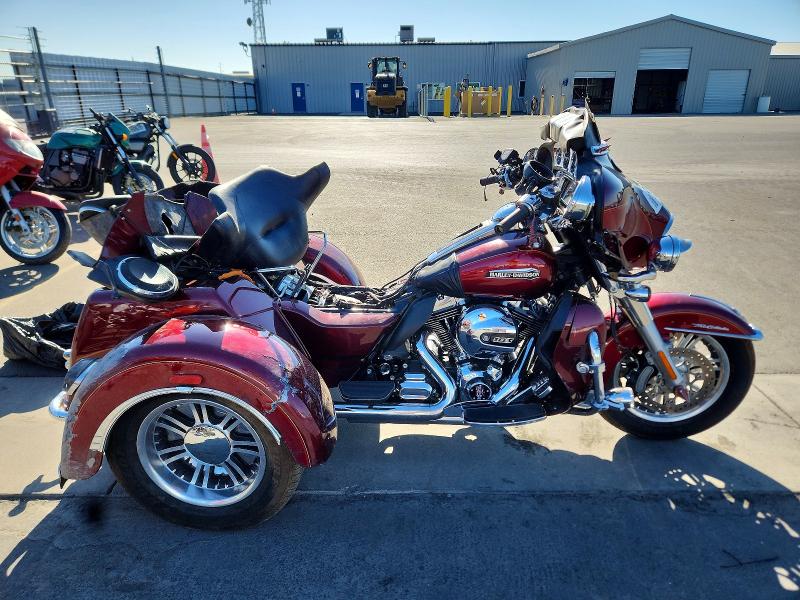 60004826 :رقم المزاد ، 1HD1MAL33GB854126 vin ، 2016 Harley-davidson Flhtcutg مزاد بيع