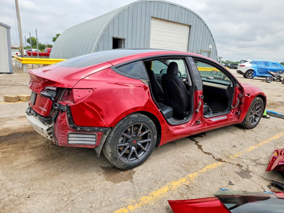 2020 Tesla Model 3 მანქანა იყიდება აუქციონზე, vin: 5YJ3E1EC1LF586477, აუქციონის ნომერი: 62146966