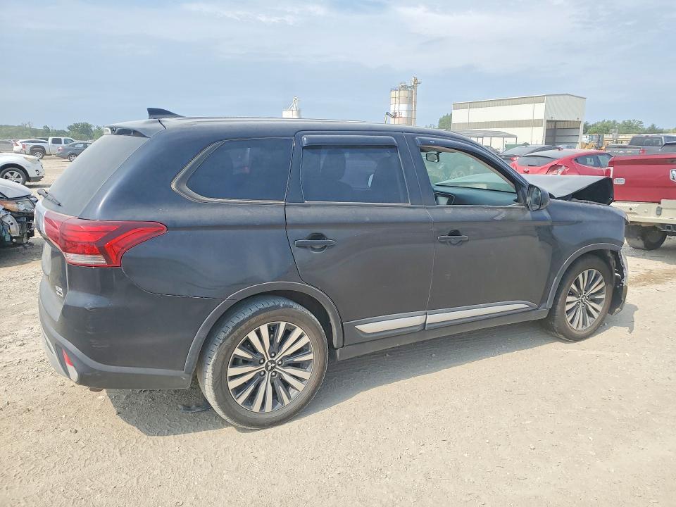 61996256 :رقم المزاد ، JA4AD2A32LZ005997 vin ، 2020 Mitsubishi Outlander مزاد بيع