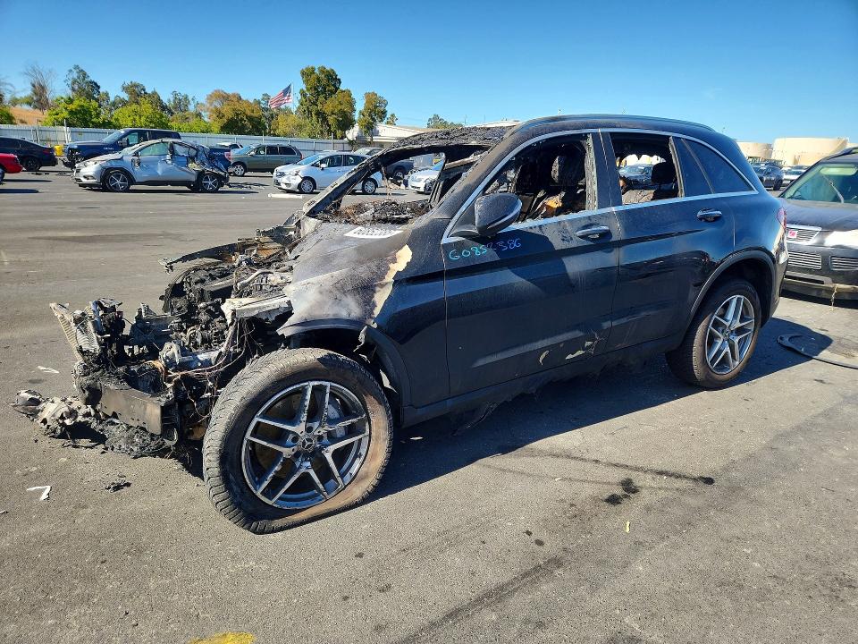2018 Mercedes-benz Glc მანქანა იყიდება აუქციონზე, vin: WDC0G4KB0JV062711, აუქციონის ნომერი: 60852386