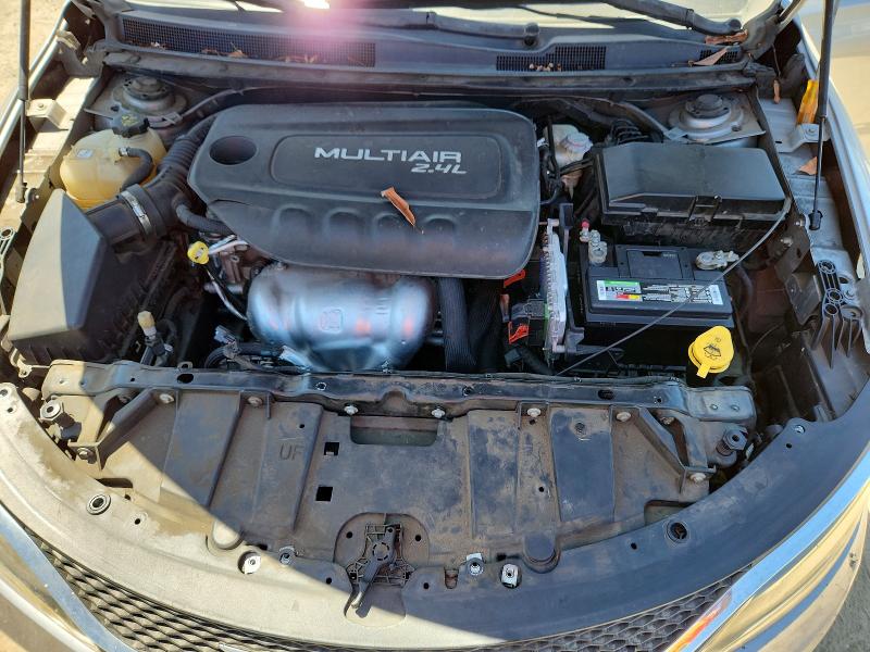 Aukcja sprzedaży 2015 Chrysler 200, vin: 1C3CCCCB5FN520584, numer aukcji: 61055846