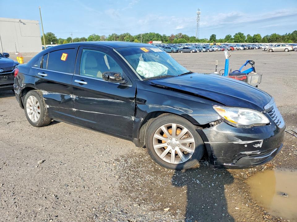 Продаж на аукціоні авто 2014 Chrysler 200, vin: 1C3CCBCG6EN156258, номер лоту: 61873976