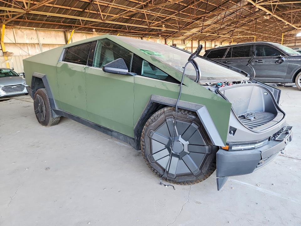 2025 Tesla Cybertruck მანქანა იყიდება აუქციონზე, vin: 7G2CEHEE6SA060946, აუქციონის ნომერი: 59718586