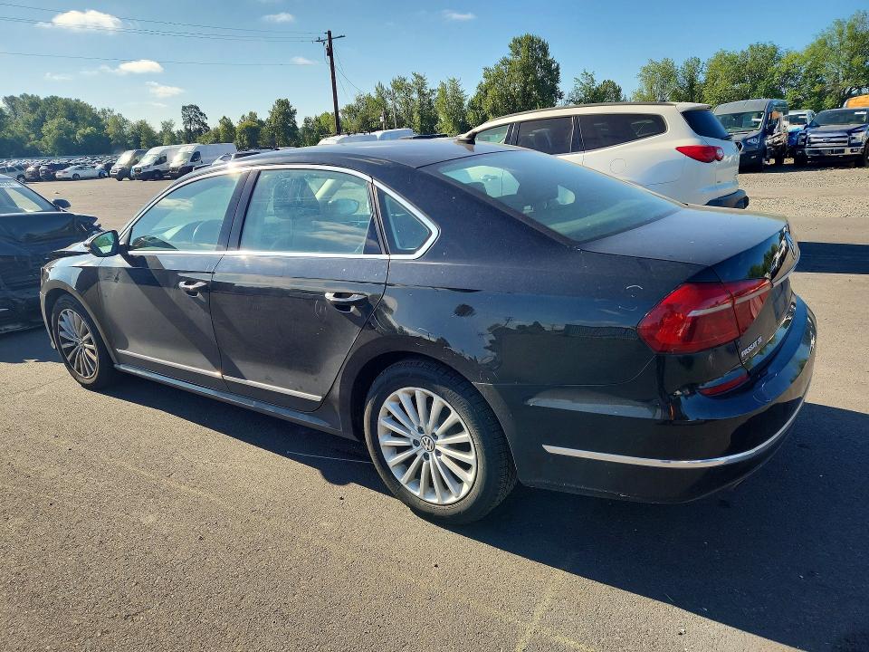2016 Volkswagen Passat მანქანა იყიდება აუქციონზე, vin: 1VWBS7A32GC013374, აუქციონის ნომერი: 60157096