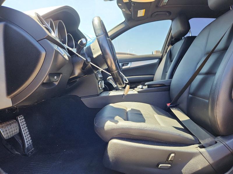 Продаж на аукціоні авто 2014 Mercedes-benz C, vin: WDDGF4HB6EA966516, номер лоту: 62722136