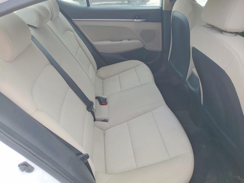 Продаж на аукціоні авто 2018 Hyundai Elantra, vin: 5NPD74LF5JH347333, номер лоту: 63194576