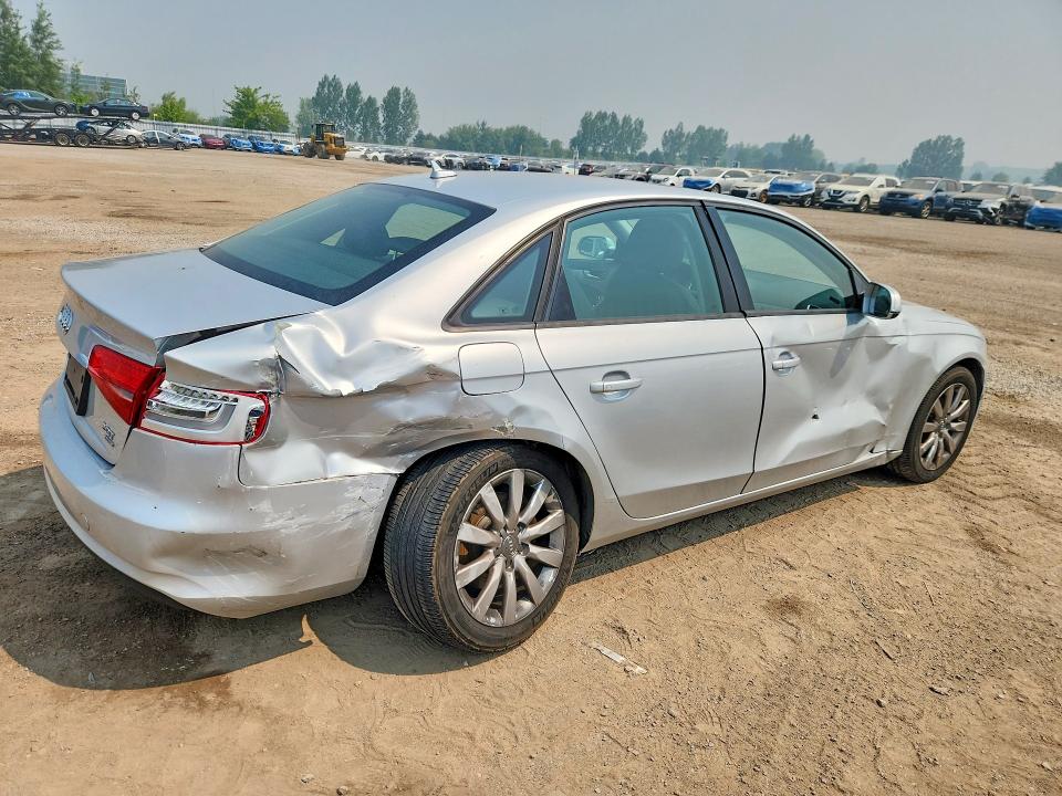 Продажа на аукционе авто 2013 Audi A4, vin: WAUBFCFL1DN021097, номер лота: 61113586