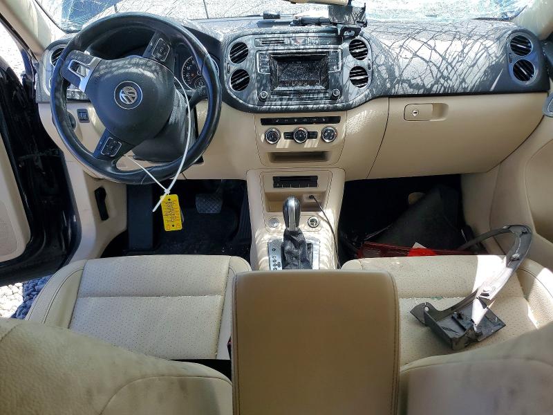 63049836 :رقم المزاد ، WVGAV7AX2GW562169 vin ، 2016 Volkswagen Tiguan مزاد بيع