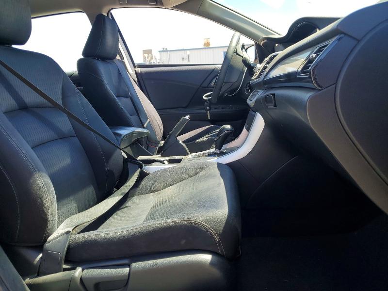 60032746 :رقم المزاد ، 1HGCR2F53FA102608 vin ، 2015 Honda Accord مزاد بيع