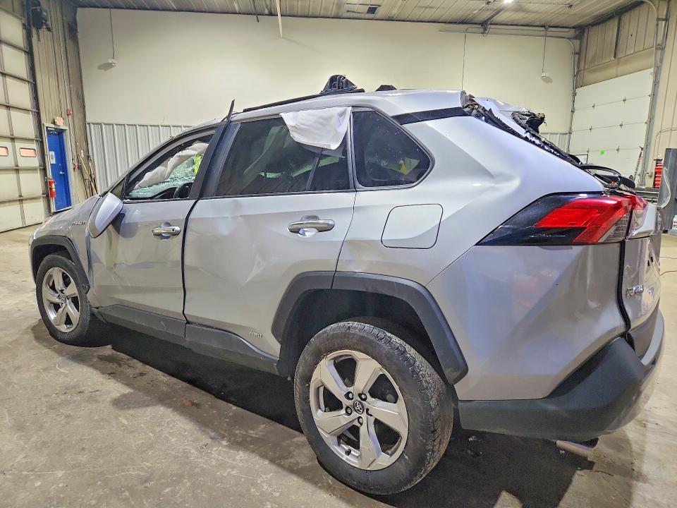 61991126 :رقم المزاد ، 4T3D6RFV3MU020932 vin ، 2021 Toyota Rav4 مزاد بيع