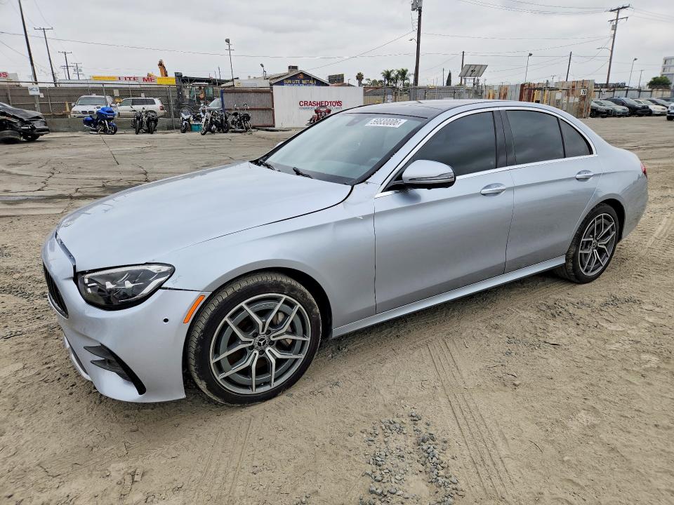 59830006 :رقم المزاد ، W1KZF8EB0MA876636 vin ، 2021 Mercedes-benz E مزاد بيع