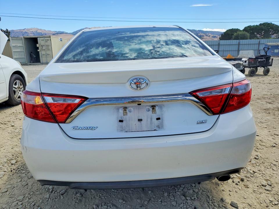 Продаж на аукціоні авто 2017 Toyota Camry, vin: 4T1BF1FK3HU721824, номер лоту: 61966706