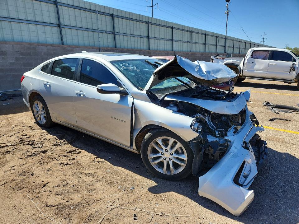 63194606 :رقم المزاد ، 1G1ZD5ST1JF136726 vin ، 2018 Chevrolet Malibu مزاد بيع