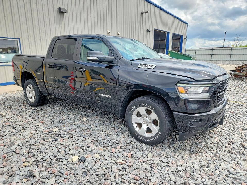 61861256 :رقم المزاد ، 1C6SRFFT9LN334576 vin ، 2020 Ram 1500 مزاد بيع