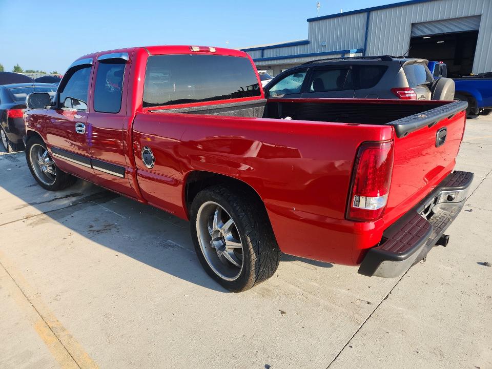 63251536 :رقم المزاد ، 2GCEC19VX31104182 vin ، 2003 Chevrolet Silverado مزاد بيع