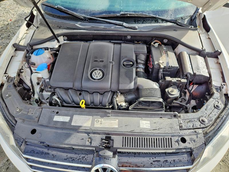 60875036 :رقم المزاد ، 1VWAP7A32EC010324 vin ، 2014 Volkswagen Passat مزاد بيع