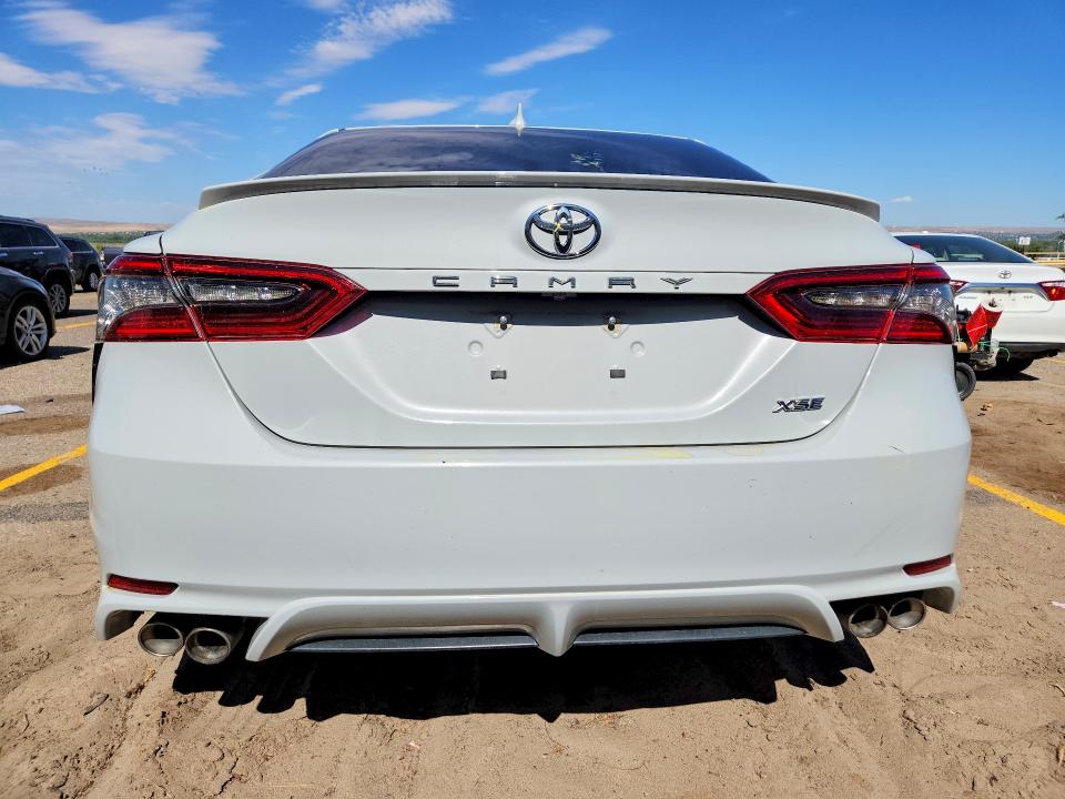 62332166 :رقم المزاد ، 4T1K61AK4PU128673 vin ، 2023 Toyota Camry مزاد بيع