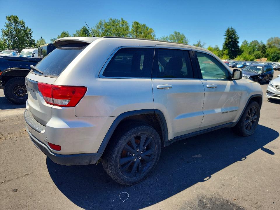 59399906 :رقم المزاد ، 1C4RJEAG5DC588432 vin ، 2013 Jeep Grand Cherokee مزاد بيع