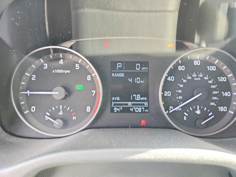2017 Hyundai Elantra მანქანა იყიდება აუქციონზე, vin: KMHD84LFXHU401721, აუქციონის ნომერი: 61441696