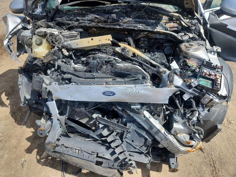 61303766 :رقم المزاد ، 3FA6P0HD2LR160811 vin ، 2020 Ford Fusion مزاد بيع