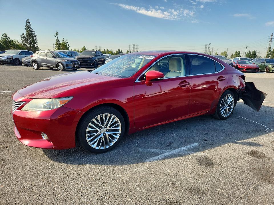 61206066 :رقم المزاد ، JTHBK1GG6D2012982 vin ، 2013 Lexus Es مزاد بيع