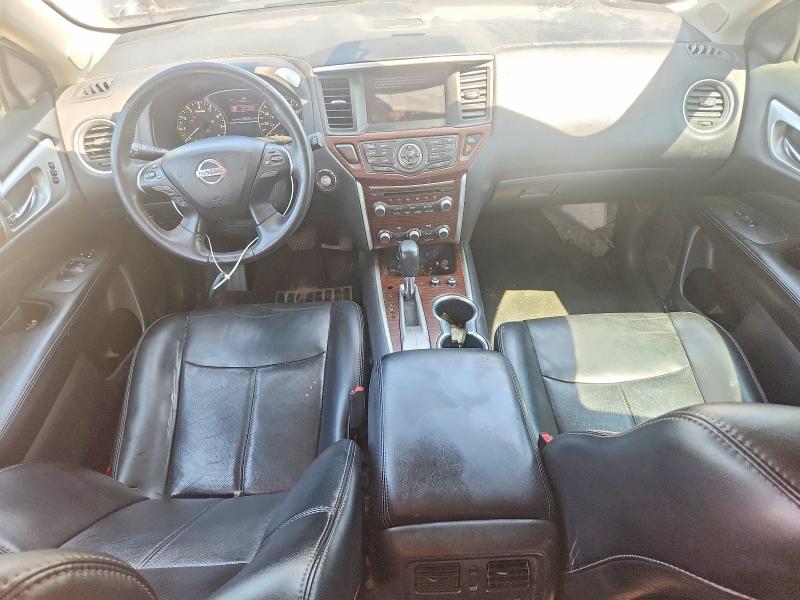 60303976 :رقم المزاد ، 5N1DR2MN5HC639764 vin ، 2017 Nissan Pathfinder مزاد بيع