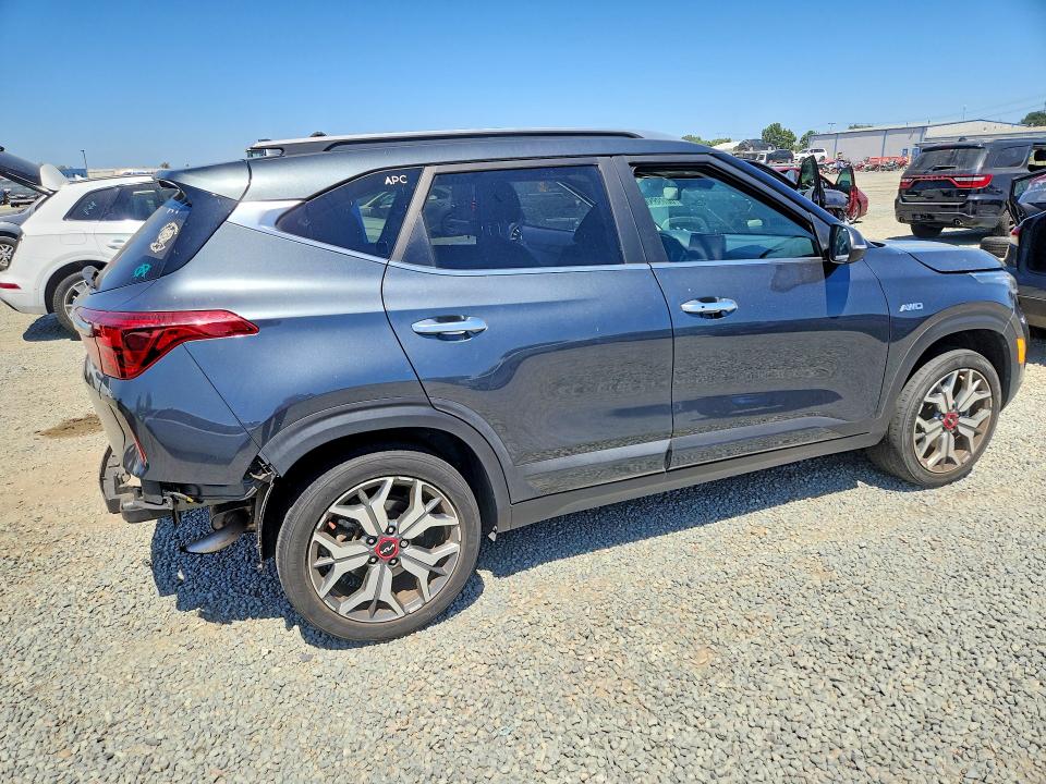 Продаж на аукціоні авто 2023 Kia Seltos, vin: KNDETCA25P7456656, номер лоту: 60898556