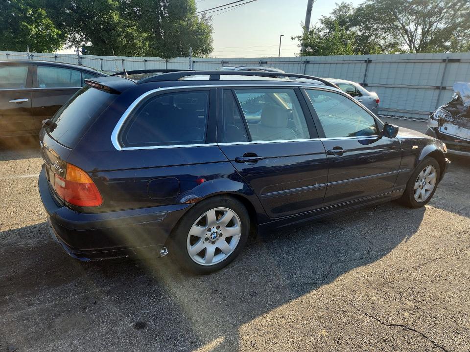 63349476 :رقم المزاد ، WBAEP33453PF02953 vin ، 2003 Bmw 325 مزاد بيع